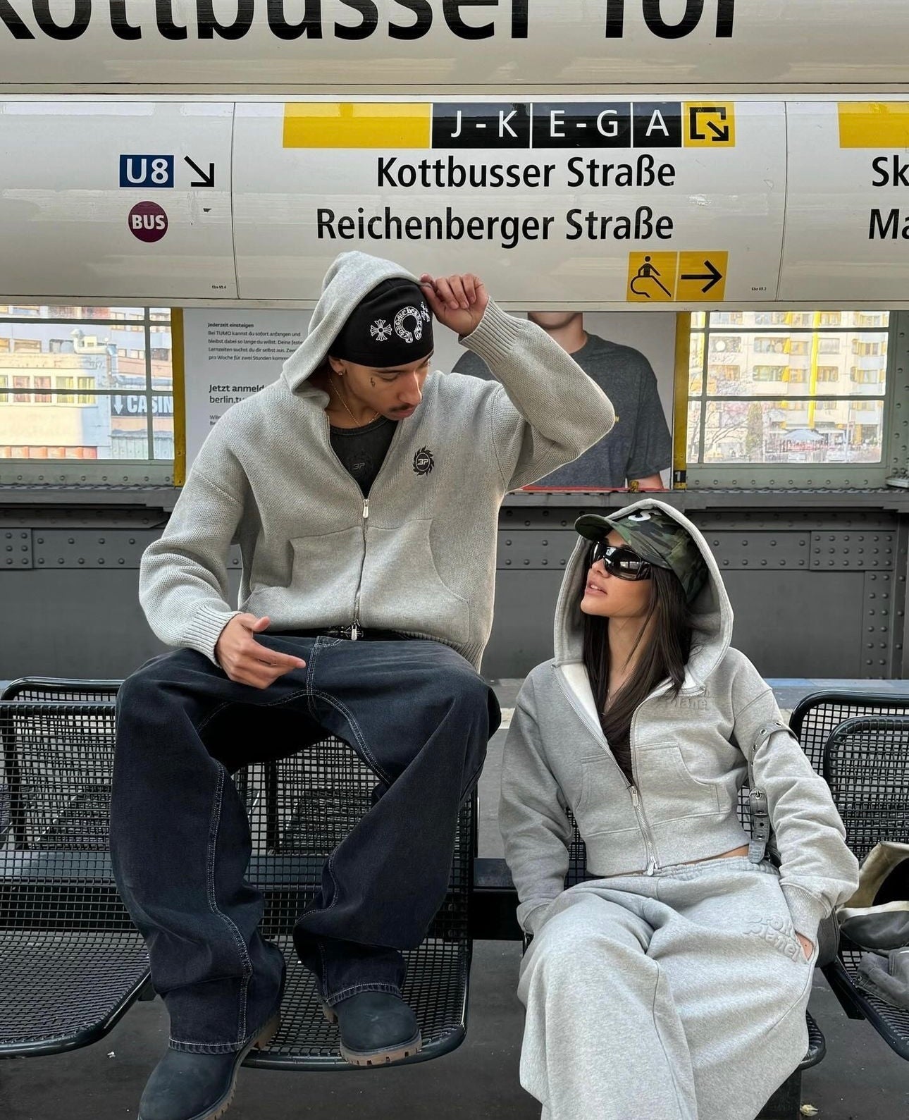 Br*ken Planet - Jacket 35