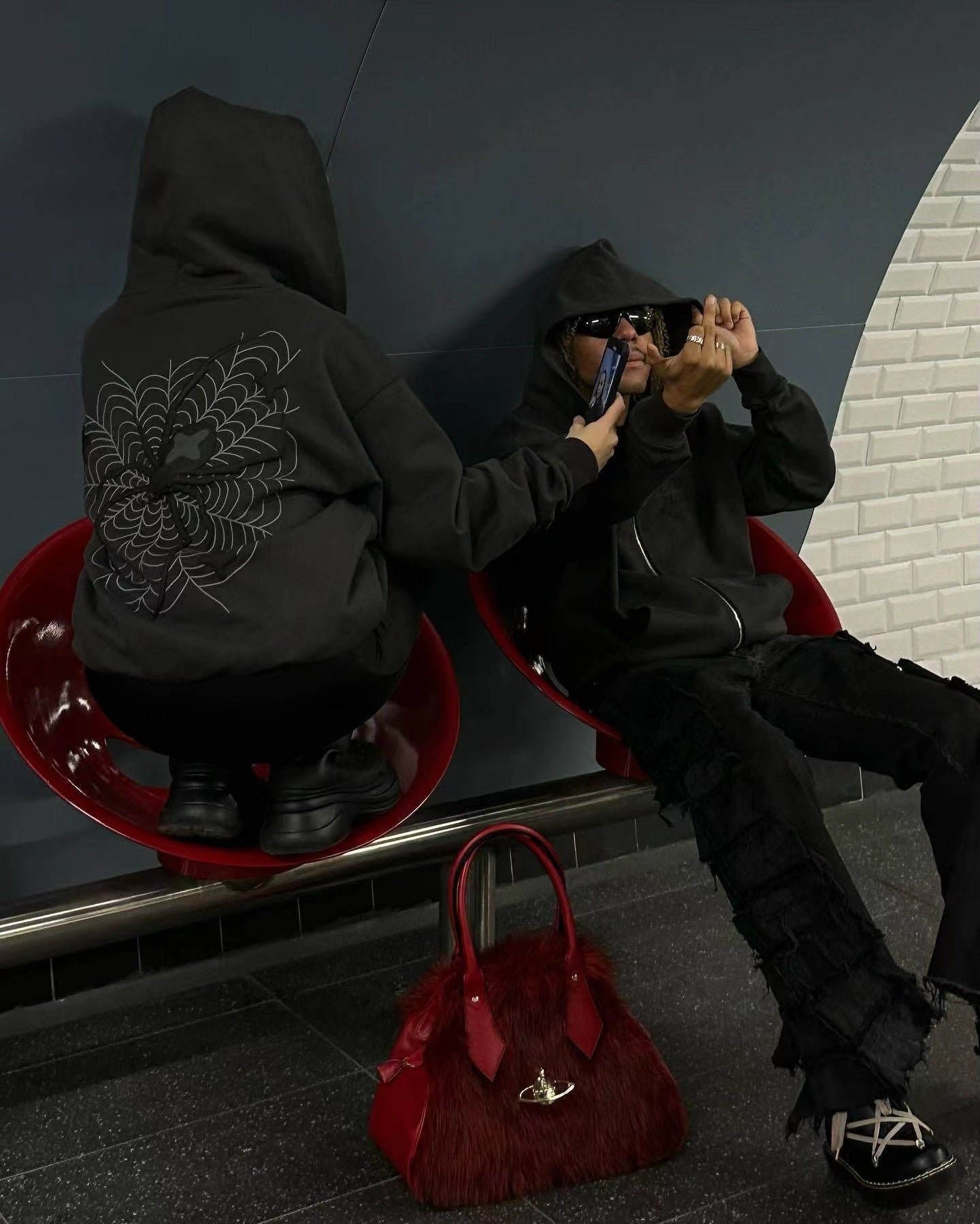 Br*ken Planet - Set Black Spider